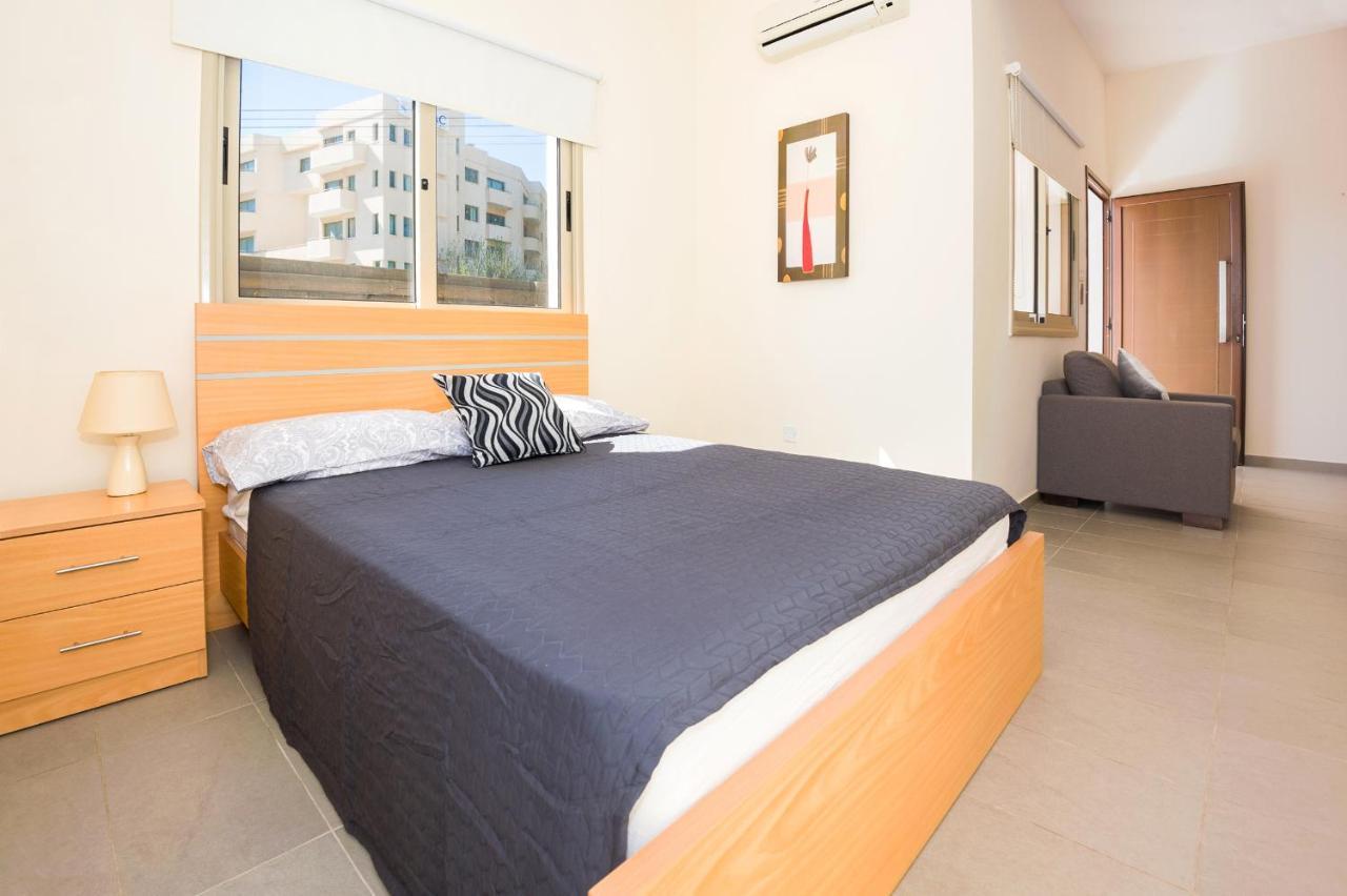 פרוטאראס Bowker Apartment מראה חיצוני תמונה