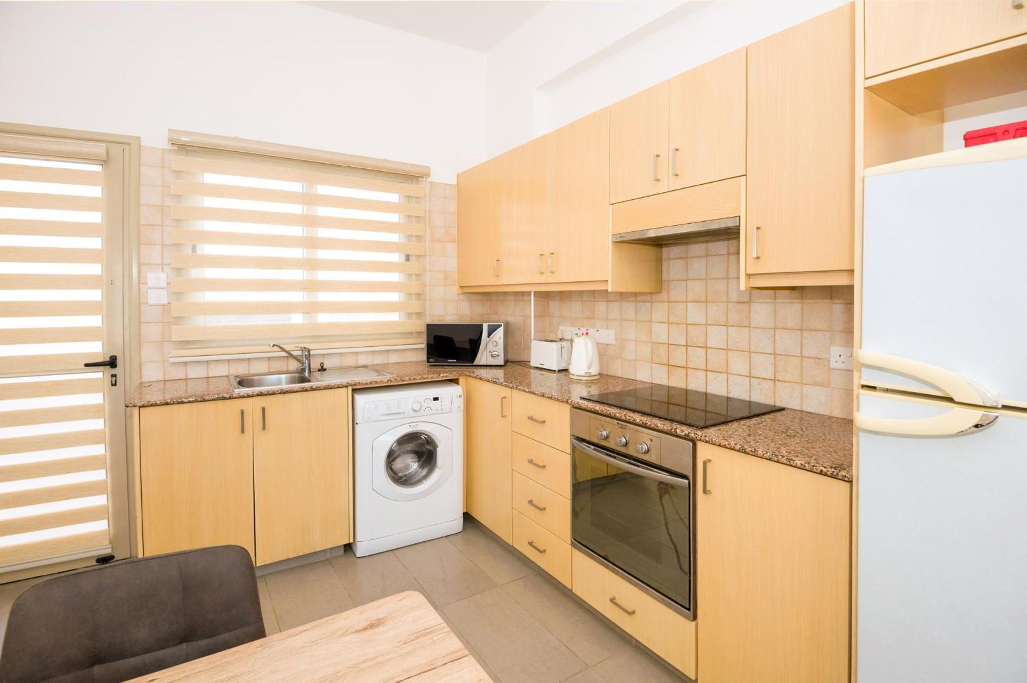 פרוטאראס Bowker Apartment מראה חיצוני תמונה